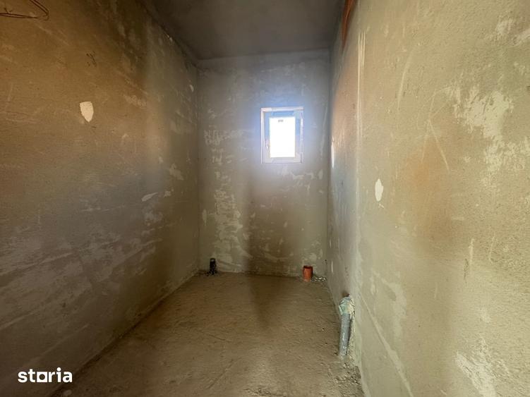 Casă cu 3 camere cu Teren 490 Mp în Jucu