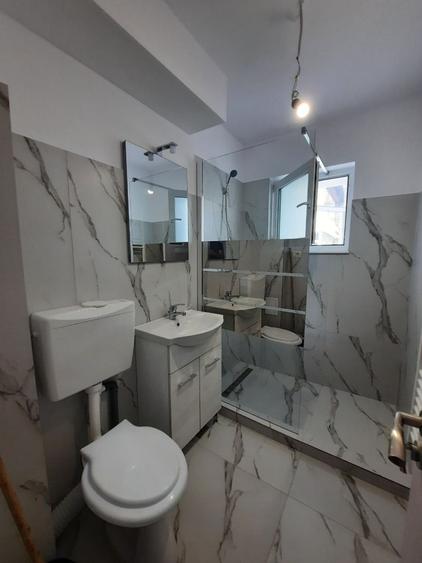 Apartament cu 2 camere semidecomandat în Precista