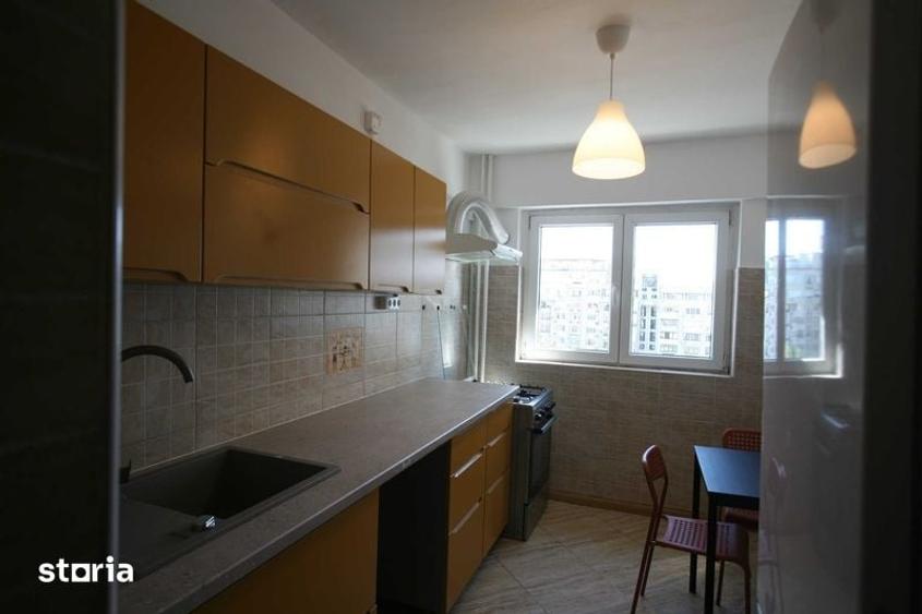 Apartament cu 3 camere în Decebal