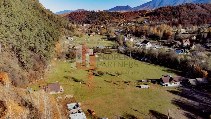 Teren Construcții intravilan de 1200 mp, în Moieciu