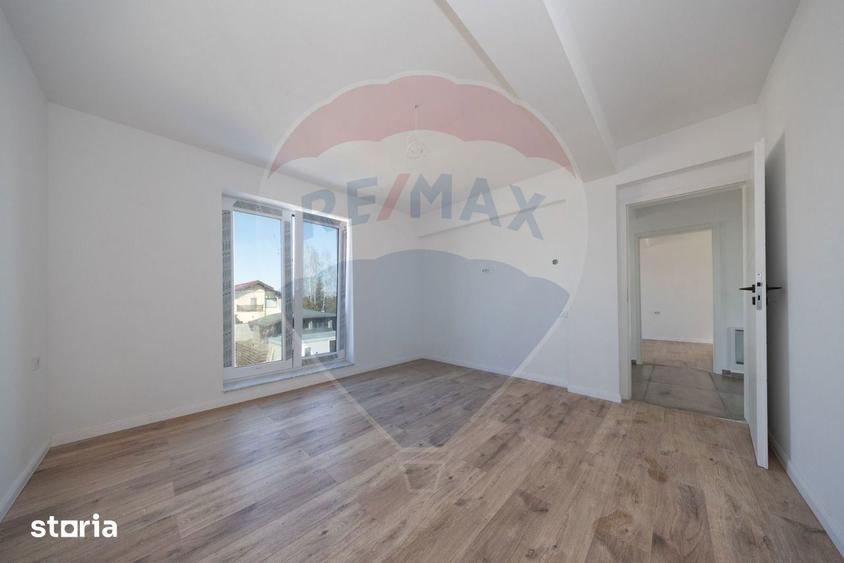 Casă cu 4 camere cu Teren 500 Mp în Sânpetru