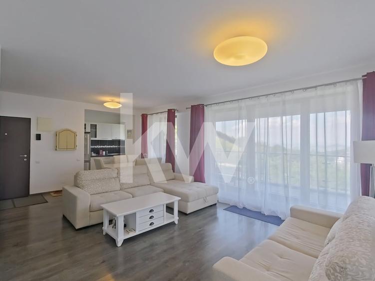 Apartament cu 3 camere decomandat, mobilat în Drumul Poienii