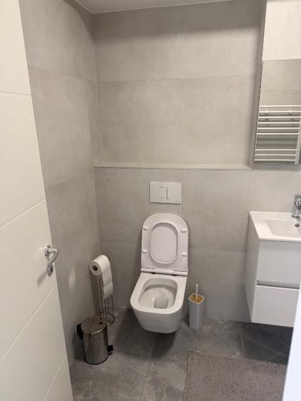 Apartament cu 2 camere decomandat în Bucium