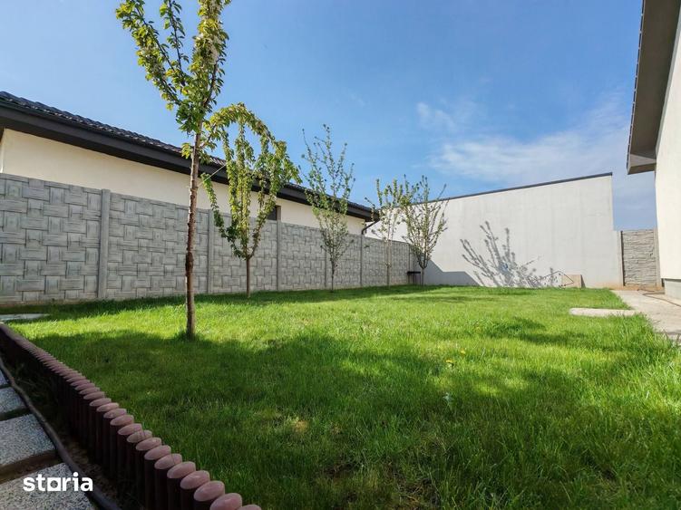 Casă cu 4 camere cu Teren 410 Mp în Central