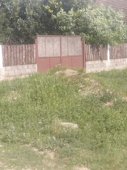 Casă cu 4 camere în Sânmartin