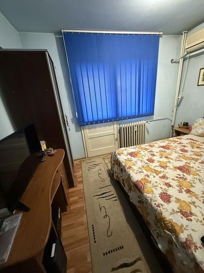 Apartament cu 4 camere decomandat în Rahova