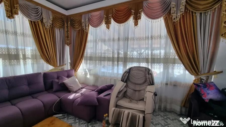 Casă cu 7 camere cu Teren 580 Mp în Fundeni