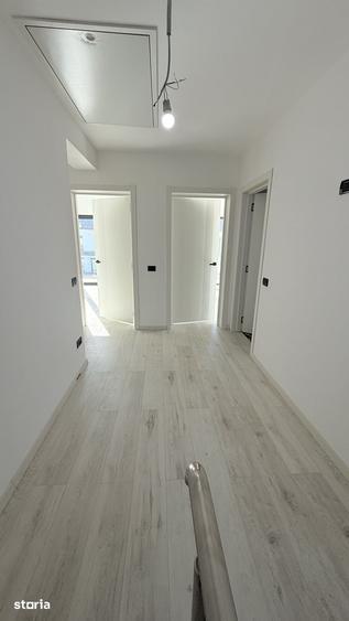 Casă cu 4 camere cu Teren 511 Mp în Cristian