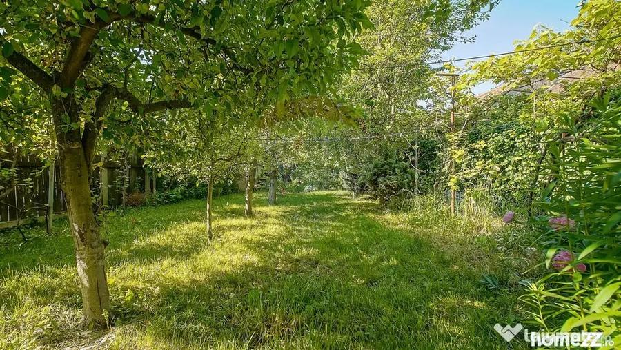 Casă cu 3 camere cu Teren 705 Mp în Central