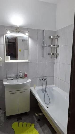Garsonieră decomandată în Ozana