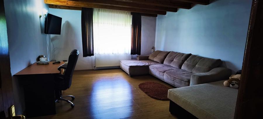 Casă individuală cu 5 camere cu Canalizare în Breaza