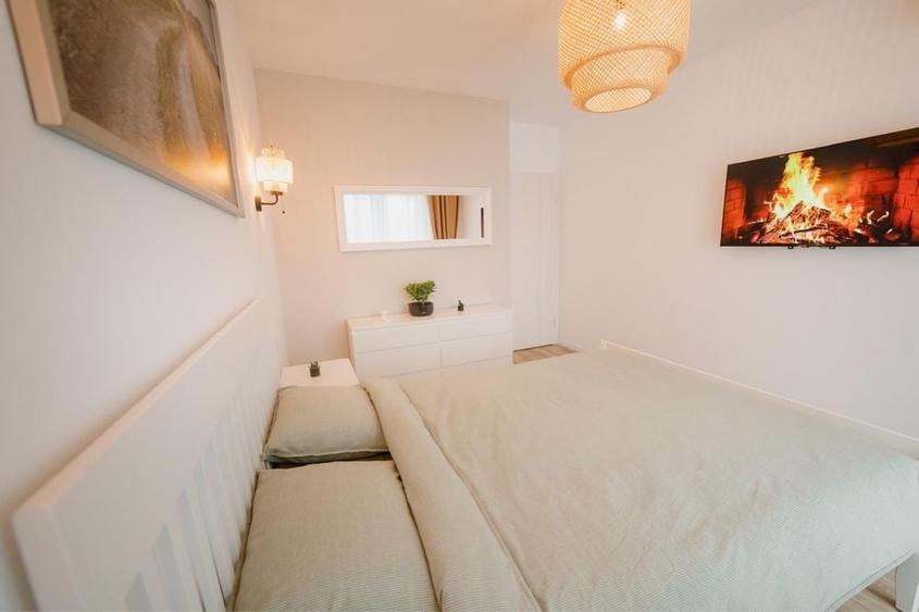 Apartament cu 2 camere decomandat în Central