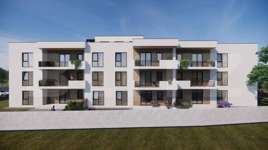 Apartament cu 3 camere semidecomandat în Nord