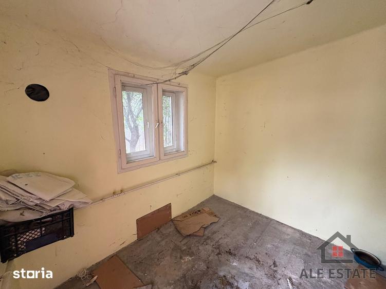 Casă cu 3 camere cu Teren 374 Mp în Central