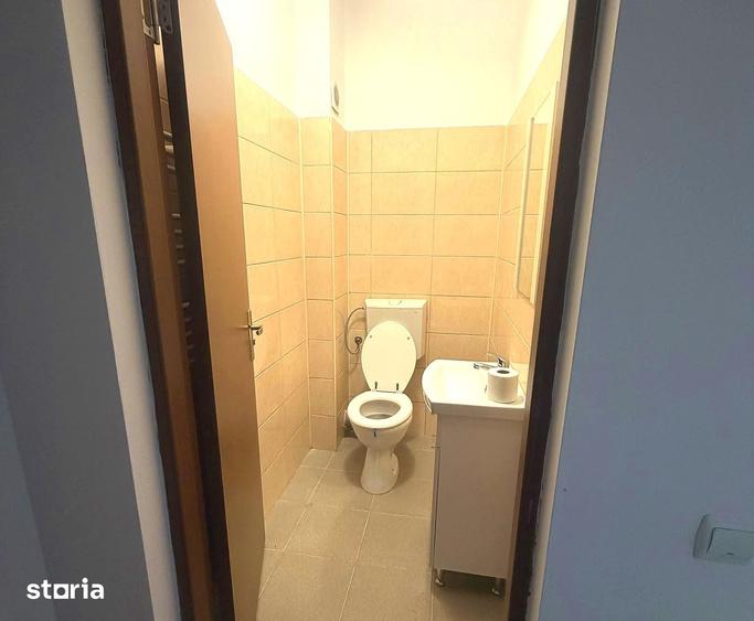 Apartament cu 3 camere în Sisești