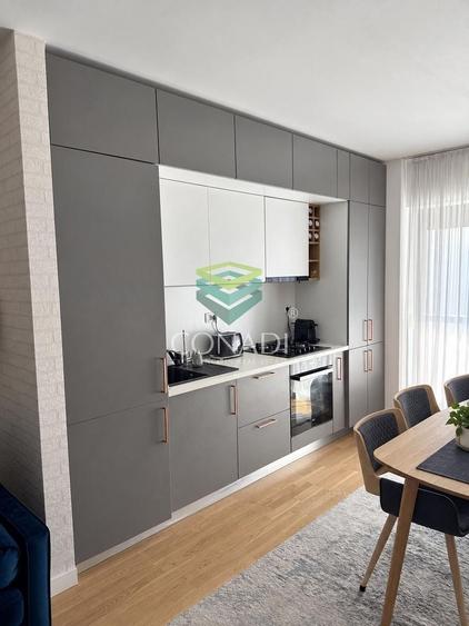 Apartament cu 2 camere semidecomandat în Domenii