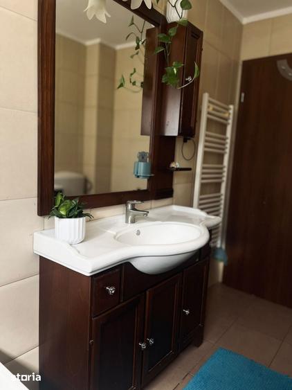 Apartament cu 3 camere semidecomandat în Florești — fotografia 3
