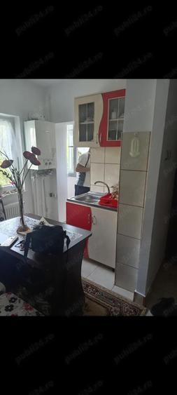 Garsonieră decomandată în Central
