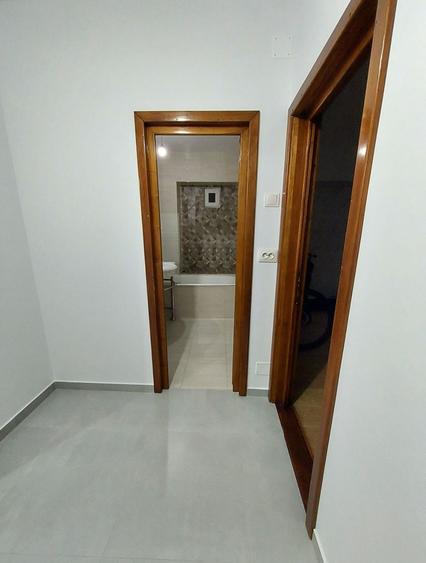 Apartament cu 3 camere decomandat în Păcurari