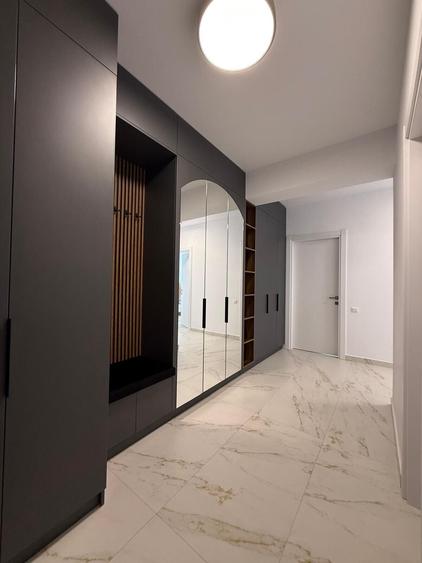 Apartament cu 3 camere semidecomandat, mobilat în Brâncoveanu