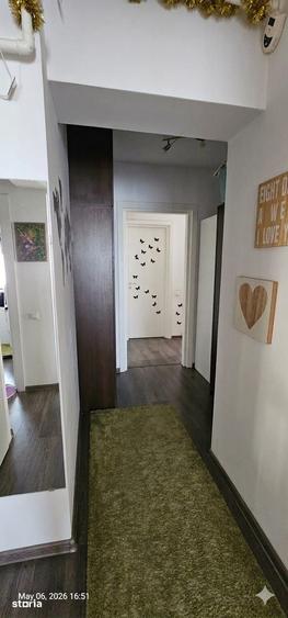 Apartament cu 3 camere decomandat în Băneasa