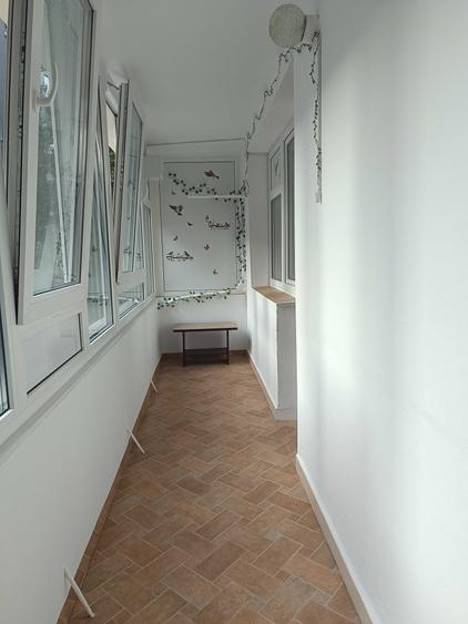 Apartament cu 2 camere semidecomandat în Berceni