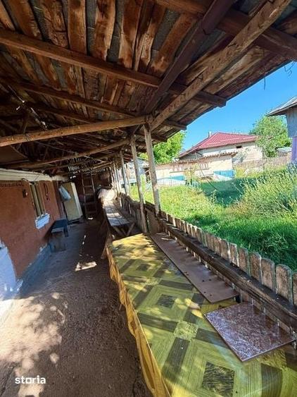 Casă cu 2 camere cu Teren 66 Mp în Sârbeni