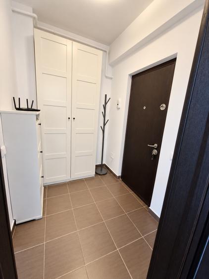 Apartament cu 2 camere semidecomandat, mobilat în 13 Septembrie