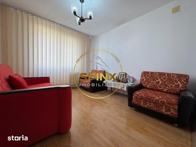Apartament cu 3 camere decomandat în Vitan
