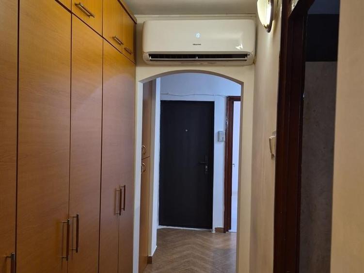 Apartament 3 camere, decomandat, Lapus - 1