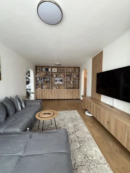 Apartament cu 3 camere decomandat, mobilat în Lujerului