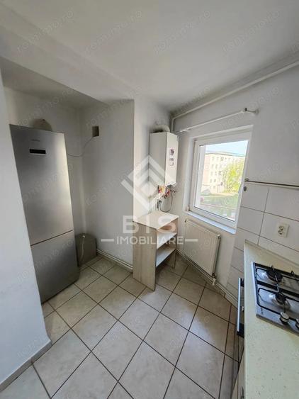 Apartament cu 2 camere decomandat în Sud