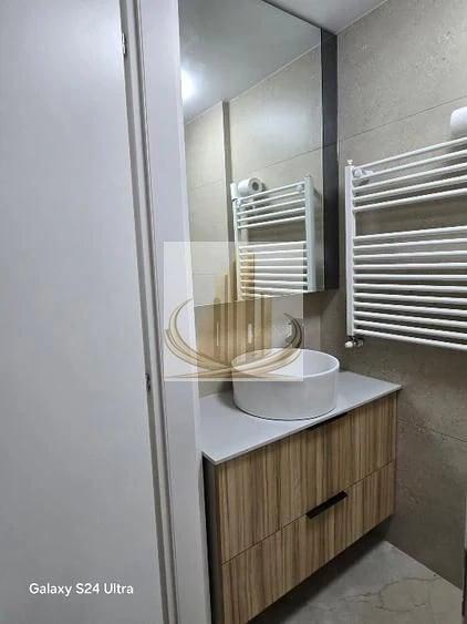 Apartament cu 3 camere decomandat în Giurgiului