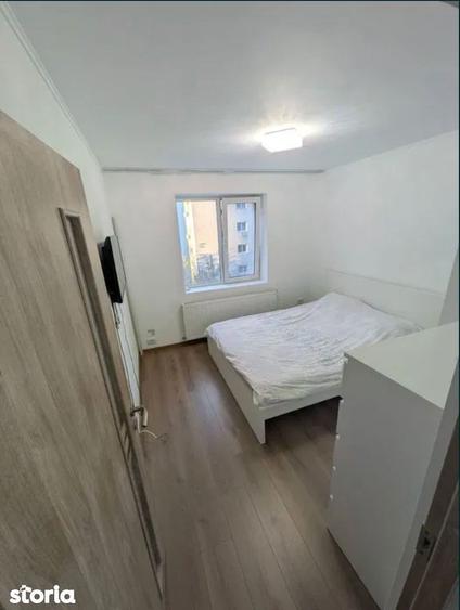 Apartament cu 3 camere decomandat, mobilat în Rahova