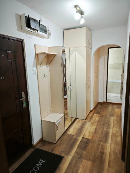 Apartament cu 2 camere decomandat în Rahova