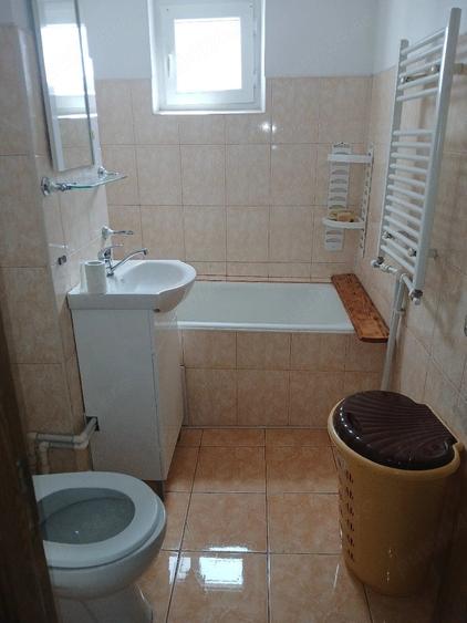 Garsonieră decomandată în Central