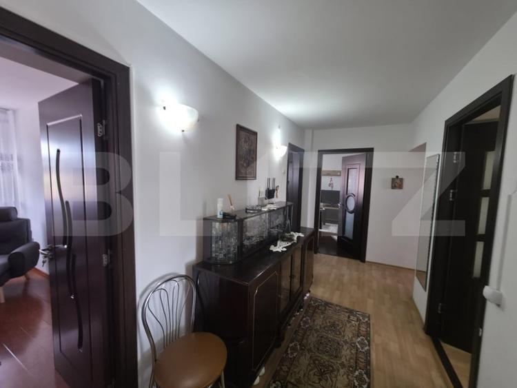 Apartament cu 4 camere decomandat, mobilat în Unirii