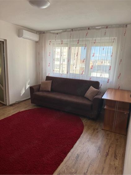 Apartament cu 2 camere nedecomandat în Central