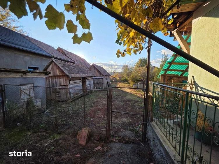 Casă cu 3 camere cu Teren 100 Mp în Ernei