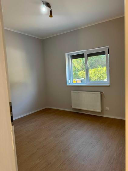 Apartament cu 3 camere decomandat în Giroc