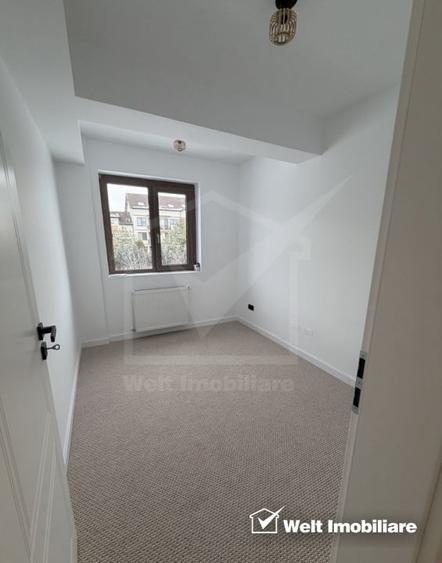 Apartament cu 3 camere semidecomandat, mobilat în Borhanci
