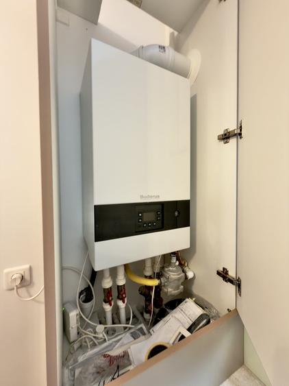Apartament cu 3 camere decomandat, mobilat în Floreasca