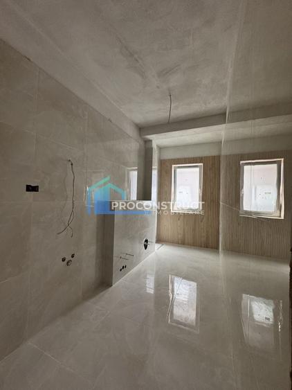 Apartament cu 2 camere decomandat în Giroc