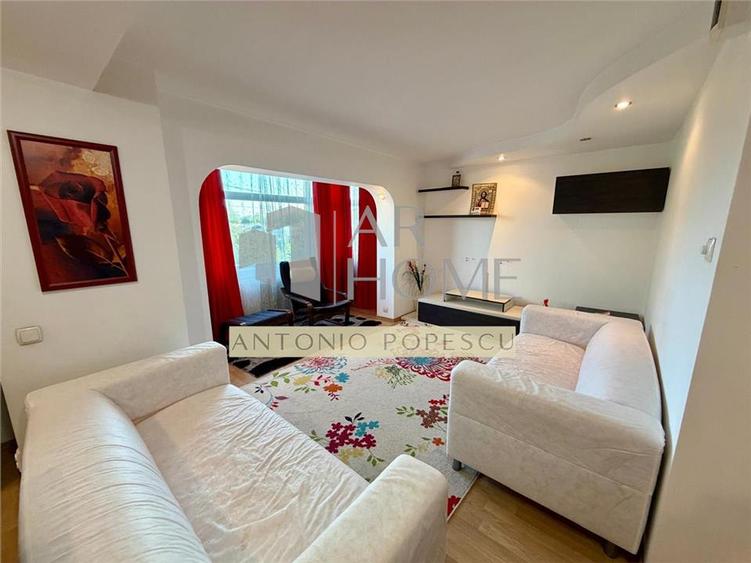 Apartament cu 2 camere decomandat, mobilat în Central