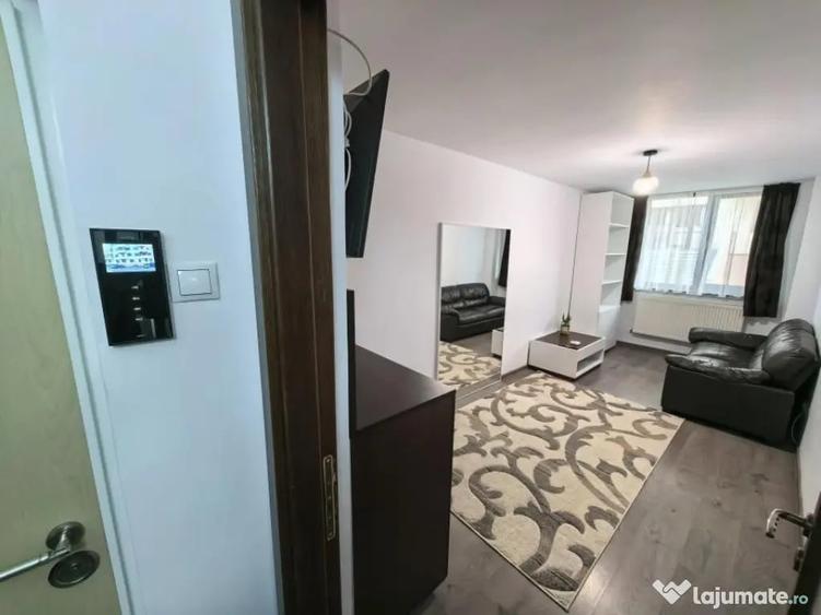 Apartament cu 3 camere decomandat în Lunca Cetățuii