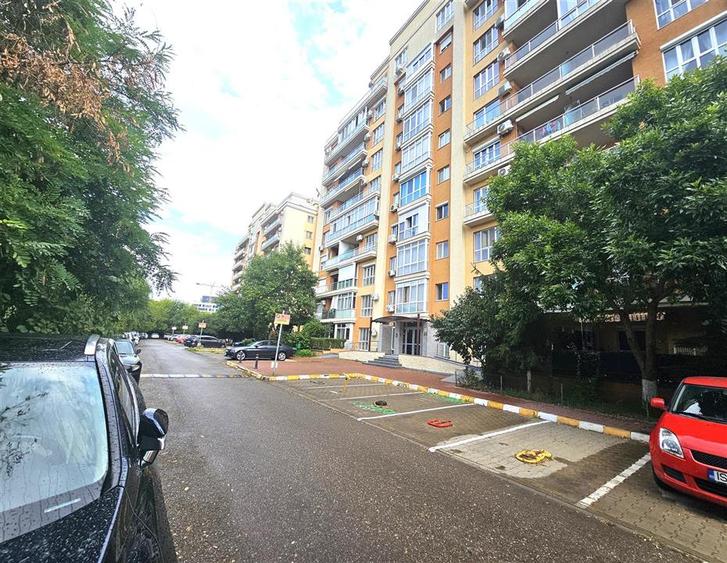 Apartament cu 2 camere decomandat, mobilat în Tătărași