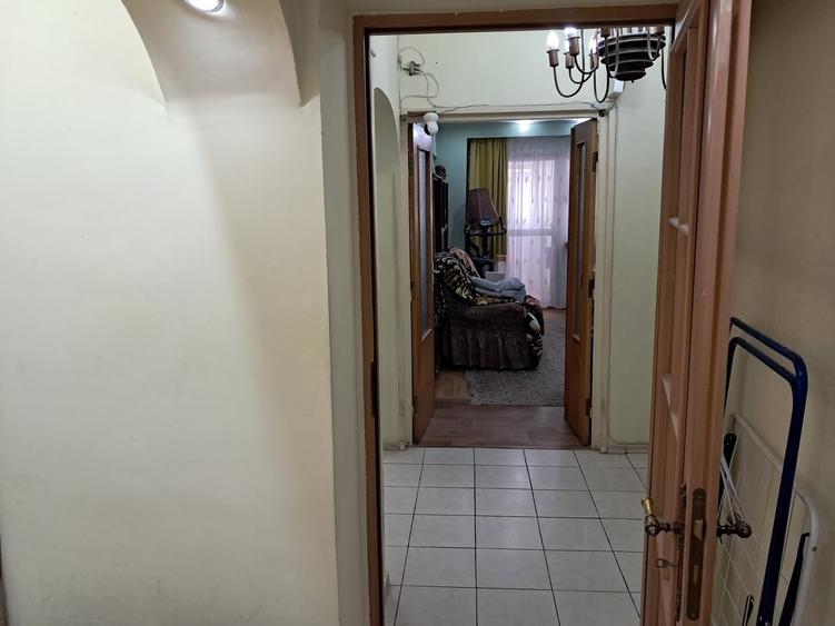 Apartament cu 2 camere decomandat în Nerva Traian
