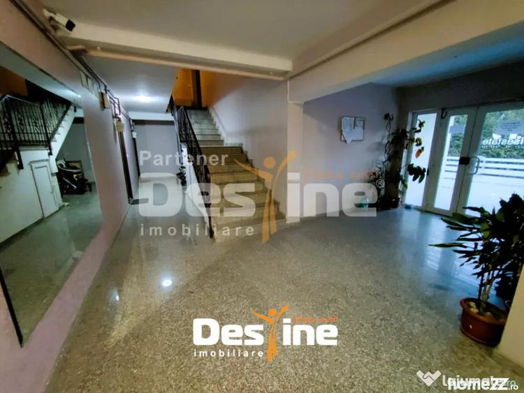 Garsonieră decomandată în Vișani