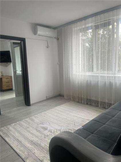 Apartament cu 2 camere semidecomandat în Tudor Vladimirescu