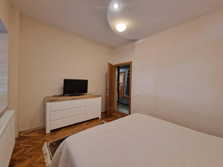 Apartament cu 2 camere decomandat în Ultracentral